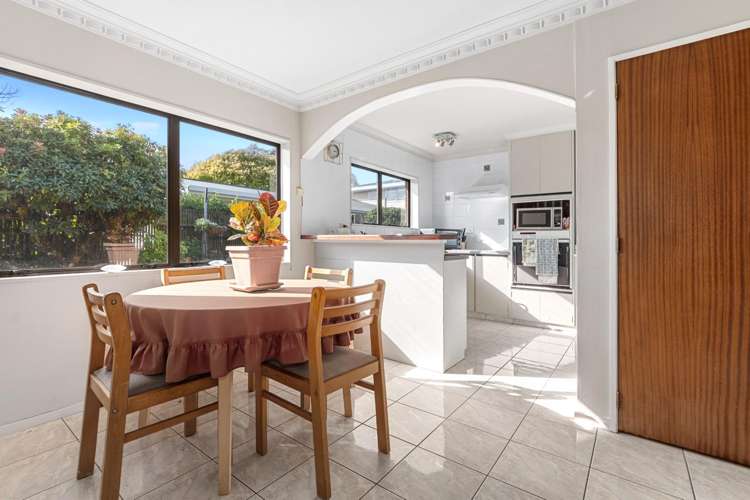 15 Lydbrook Place Otumoetai_11