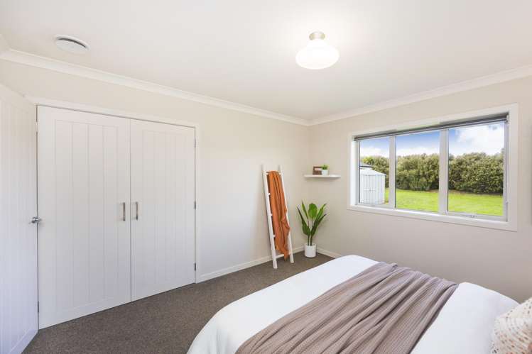 75 Reid Line West Feilding_20