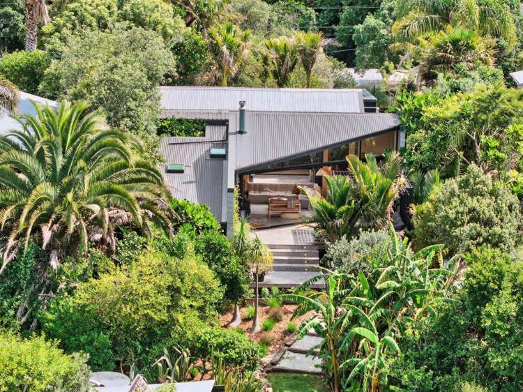 12 Ridge Road Oneroa_29