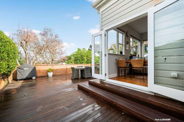 7 Chilka Street Berhampore_10