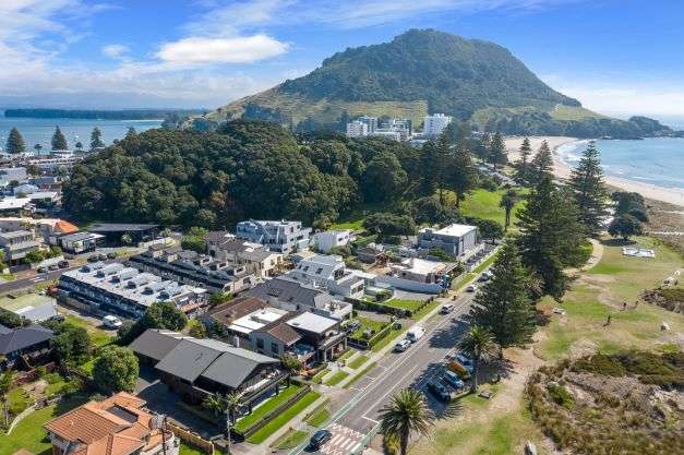 30 Marine Parade in Mount Maunganui, Tauranga