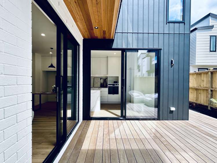 102E Te Oneroa Way Long Bay_10