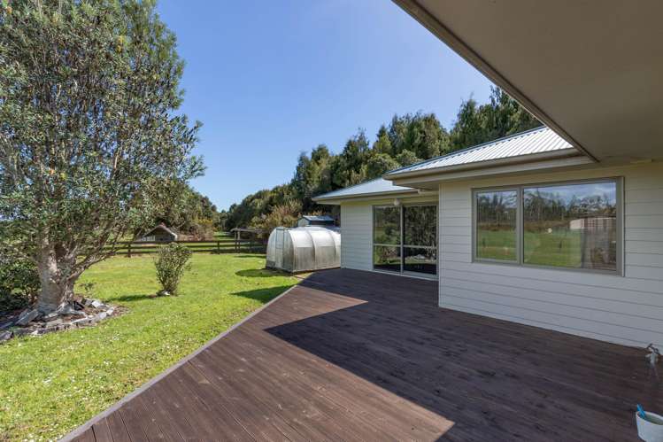 66 Mehrtens Road Hokitika_3