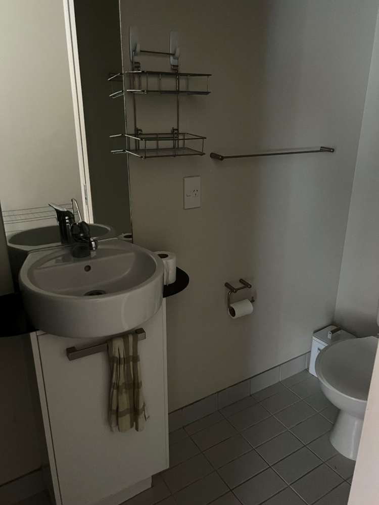 718/10 Waterloo Quadrant Auckland Central_6