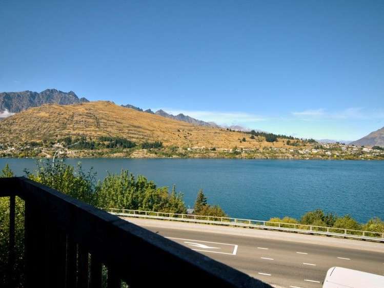 2c Larch Hill Place Queenstown_13