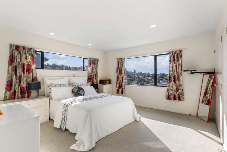 1/14 Greenridge Court Glenfield_14