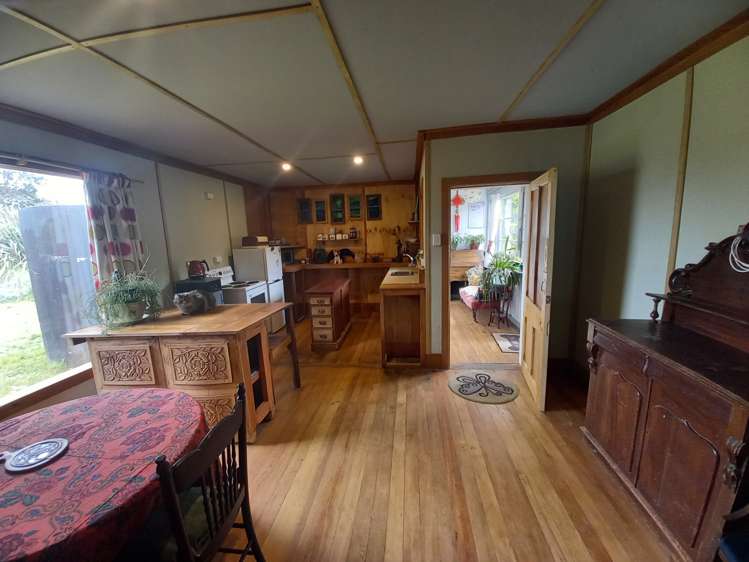 17 Settlement Road Tuatapere_5