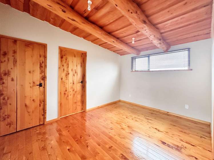 187 Great North Road 1235_5