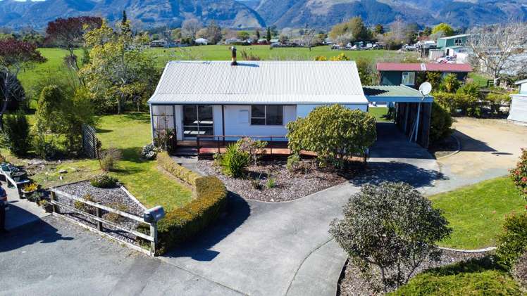 108 Commercial Street Takaka_7