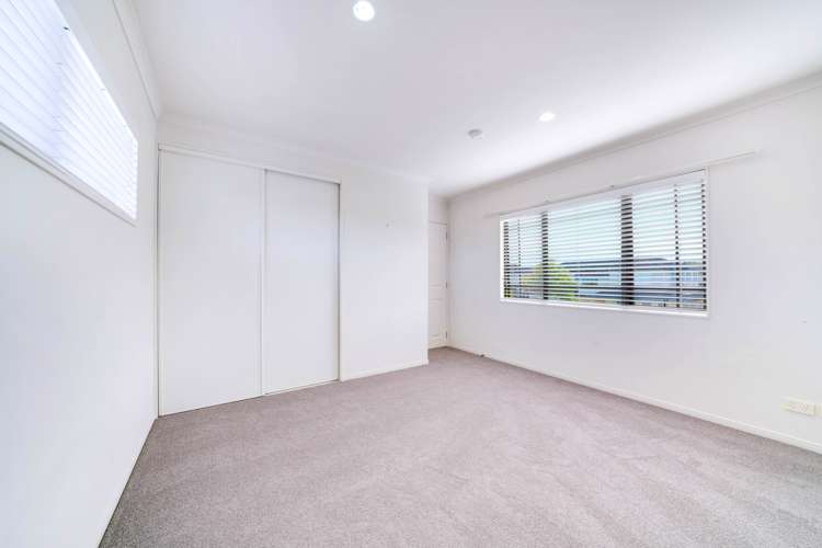 71 Baverstock Road Flat Bush_11