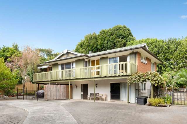 Walk to the beach - Develop, Renovate or Enjoy