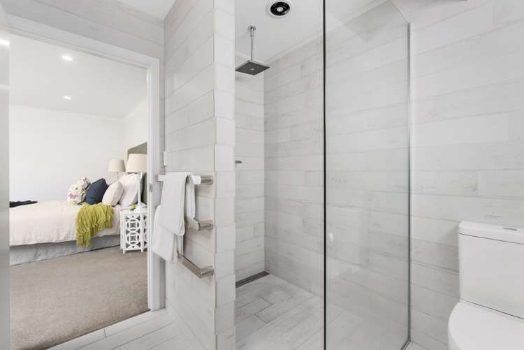 33a Marine Parade Mount Maunganui_14