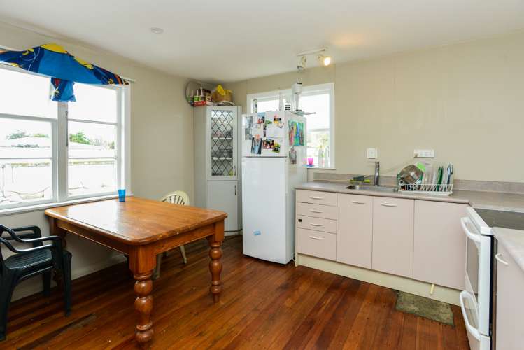 17 Kelvin Road Maraenui_0