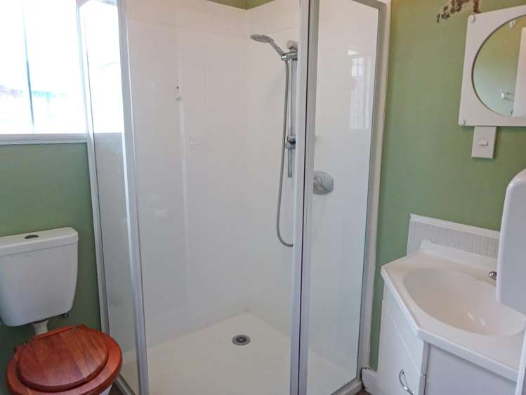 35 Ruanui Street Himatangi Beach_11