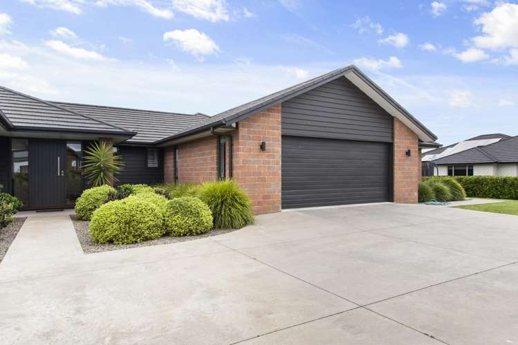 37 Mike Smith Drive Cambridge_1