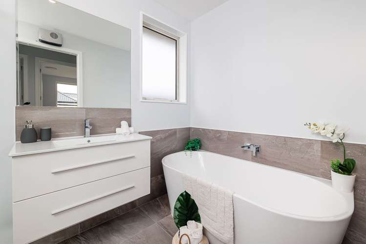 4 Hollard Crescent Lincoln_12