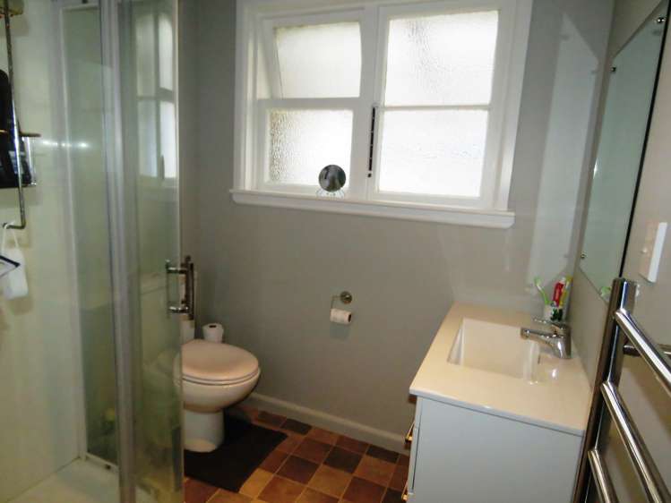 42 Main Street Reefton_13