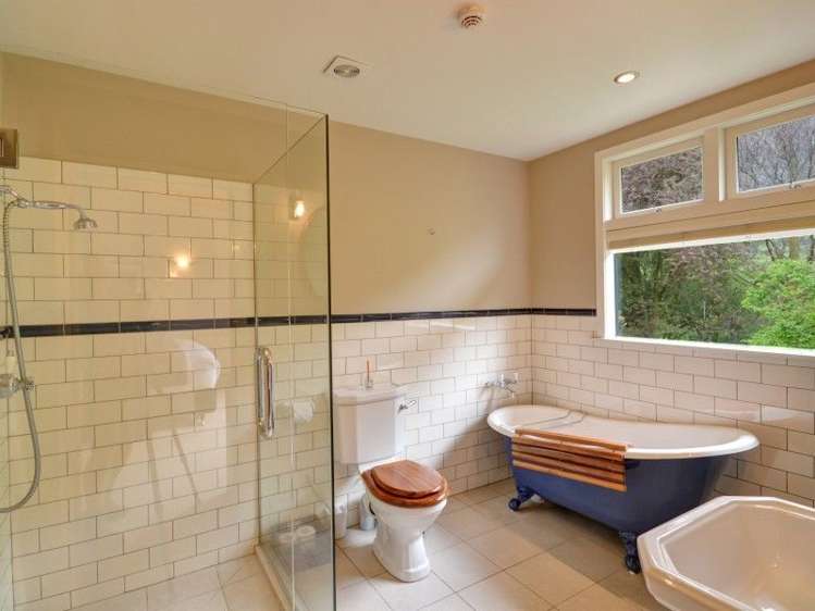 595 Kingston Road Jacks Point_14