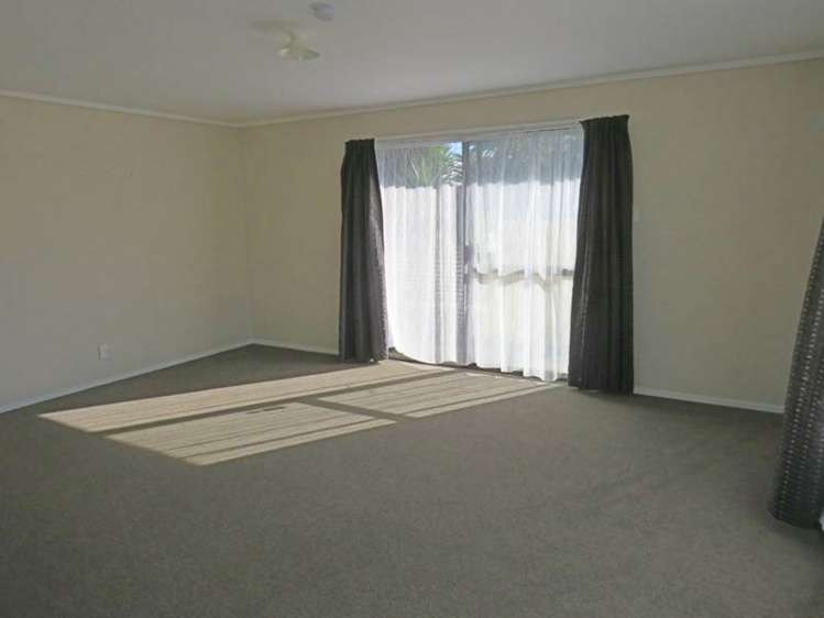 2B Churchill Street Pukekohe_5