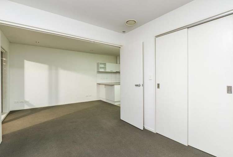 D8/60 Masons Road Oteha_5