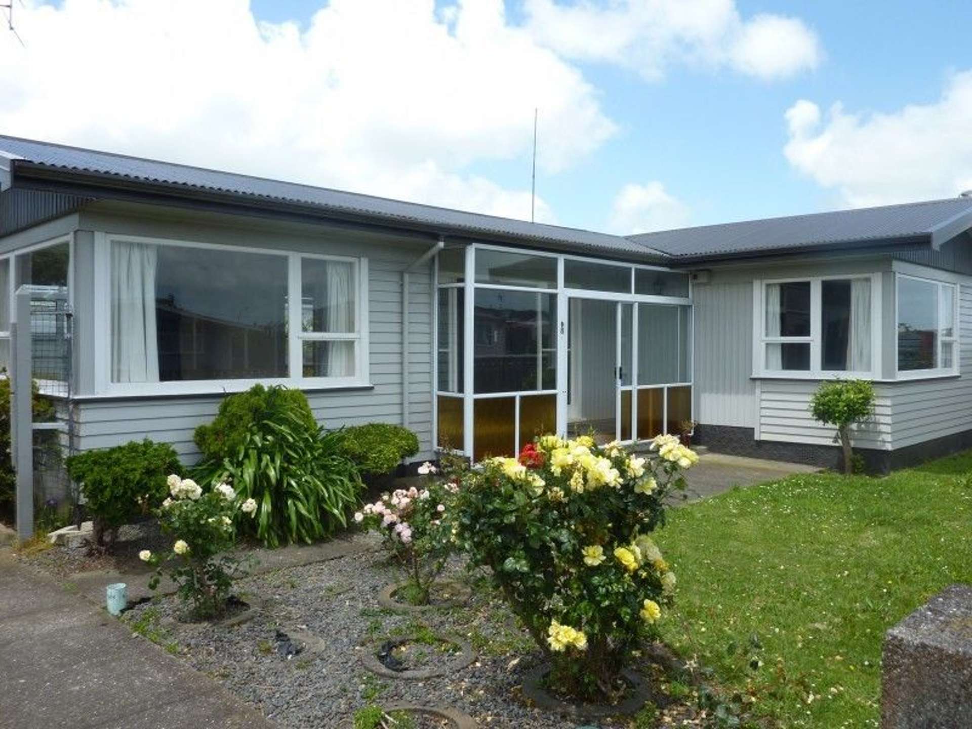 8 Tawa Street Hawera_0