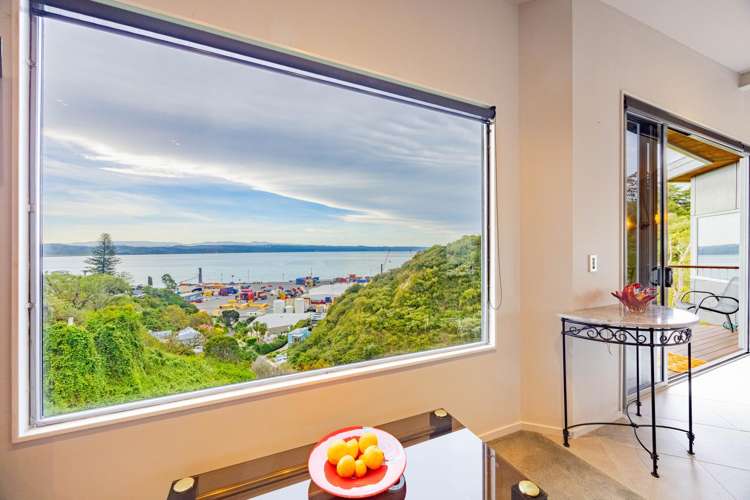 4B Seapoint Road Bluff Hill_6