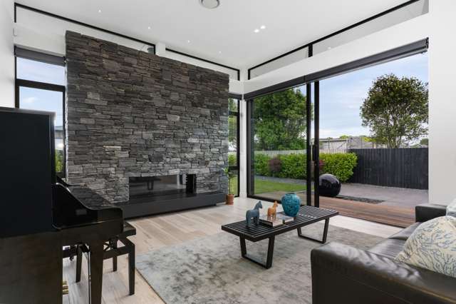 49 St Andrews Square Strowan_3