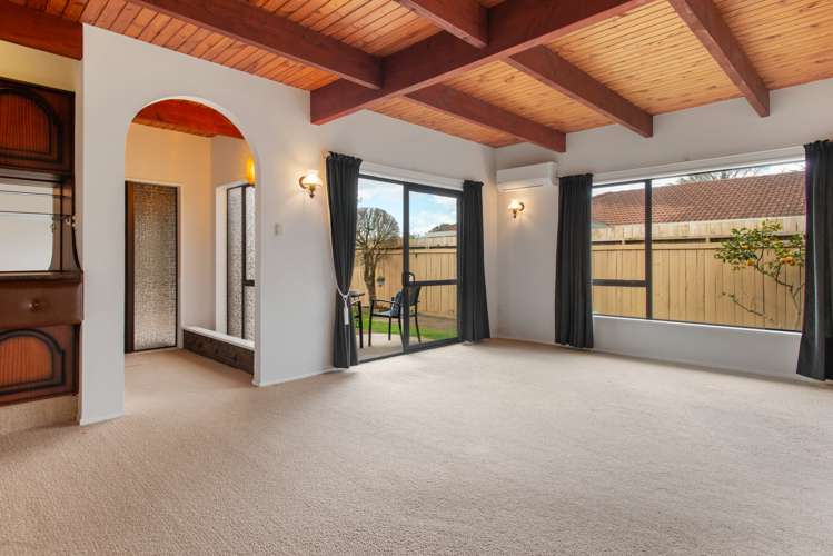 28 Lydbrook Place Otumoetai_8