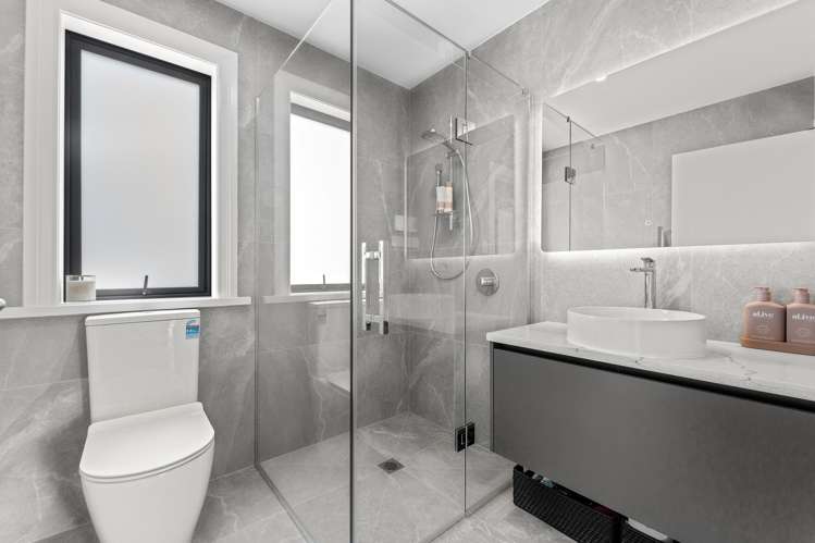 21 Kaupeka Road Millwater_11