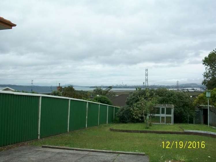 217 Te Atatu Road Te Atatu South_6