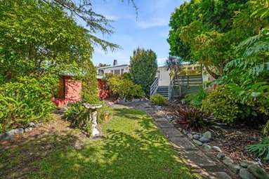 25 Lowtherhurst Road_1