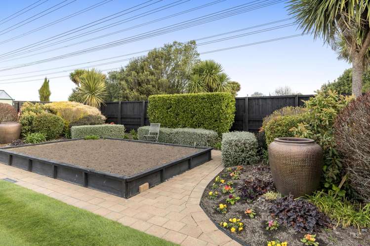 37 Little Oaks Drive Yaldhurst_15