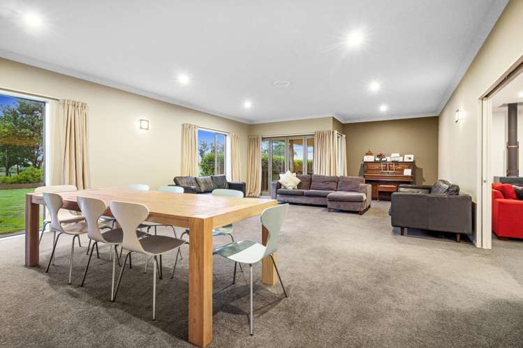 318 Broad Road Sefton_5