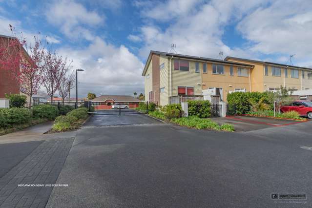 Stylish & Modern 2-Bedroom Townhouse