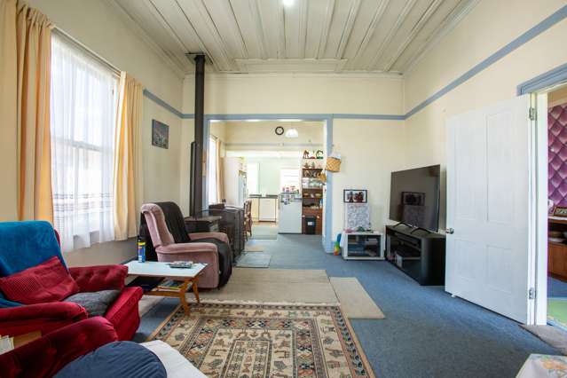 70 Allardice Street Dannevirke_3