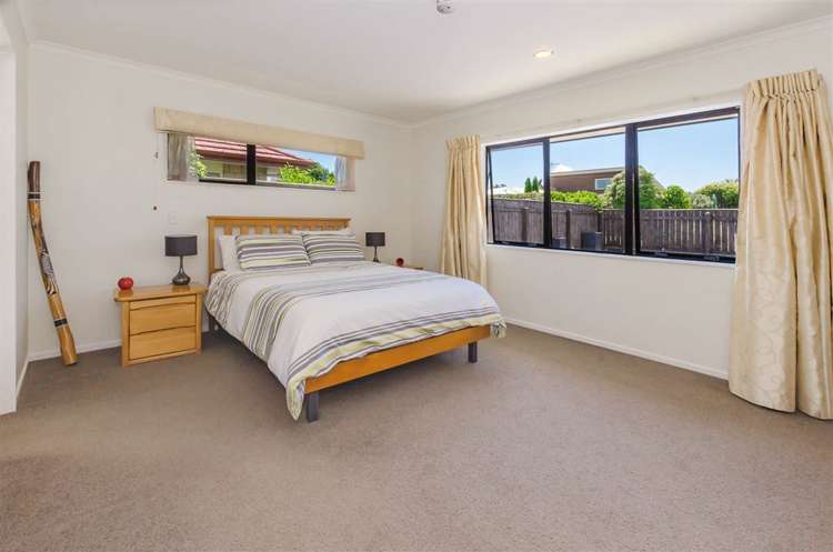 8 Gandalf Crescent Paraparaumu_9