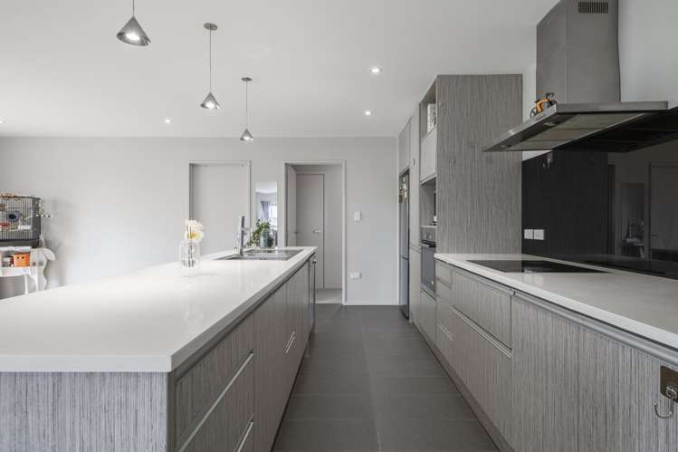 13 Sohlue Place Oteha_4