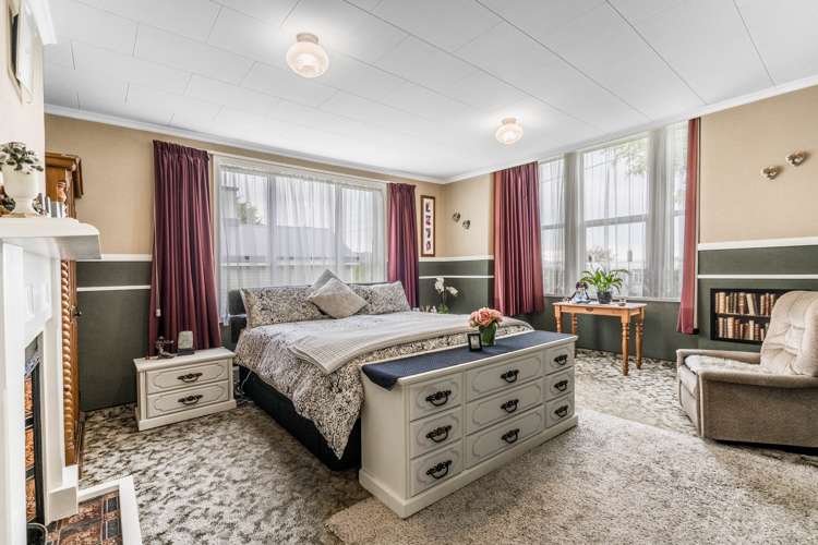 10 Rock Street Gore Surrounds_7