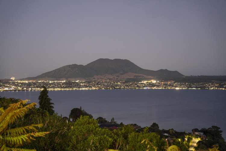 85 Mapara Road Acacia Bay_31