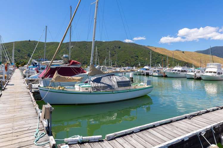 257 Queen Charlotte Drive Havelock_27