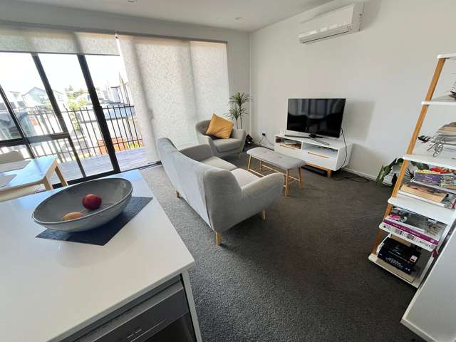 2/16 Unga Place Beachlands_1