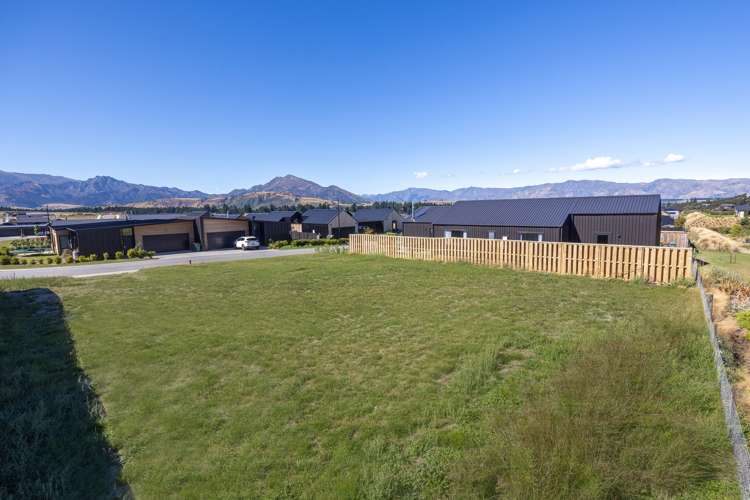 16 Robrosa Street Wanaka_3