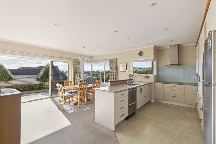 5 Vardon Way_4
