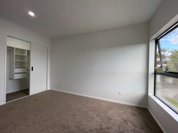 16A Janome Place Bucklands Beach_11