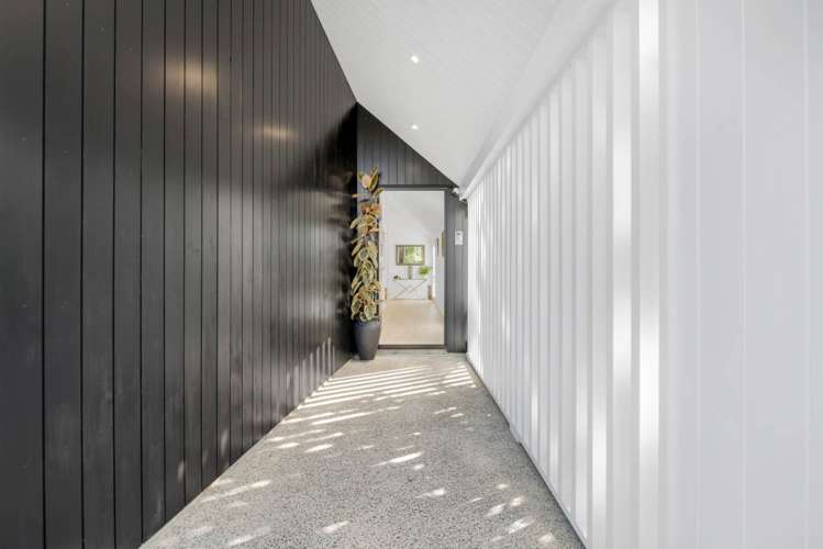 169 Jack Lachlan Drive Pine Harbour_15