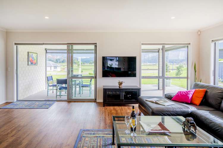 16 Roseberry Place Whitianga_8