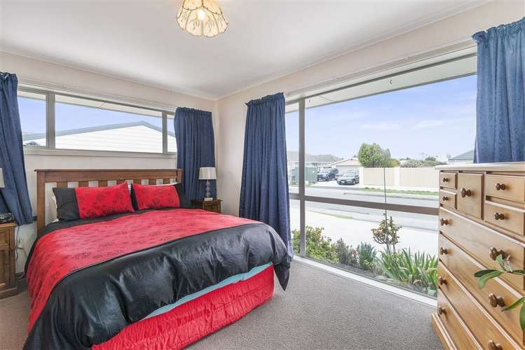 93 Blankney Street Hornby_12