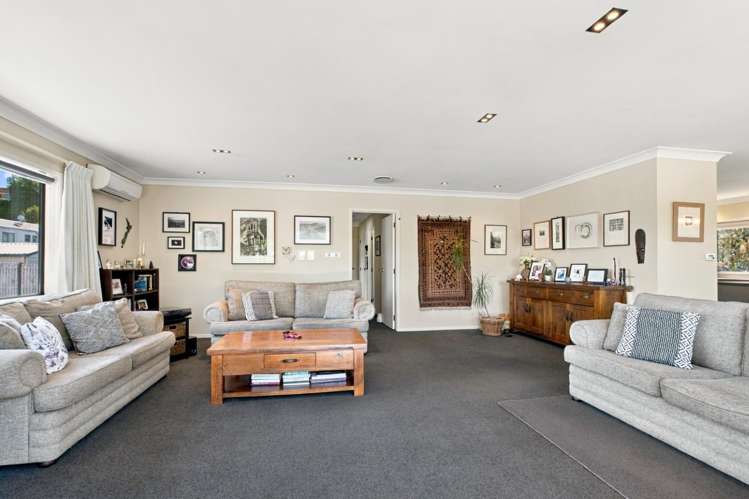 7B Ferndown Close Brookfield_7