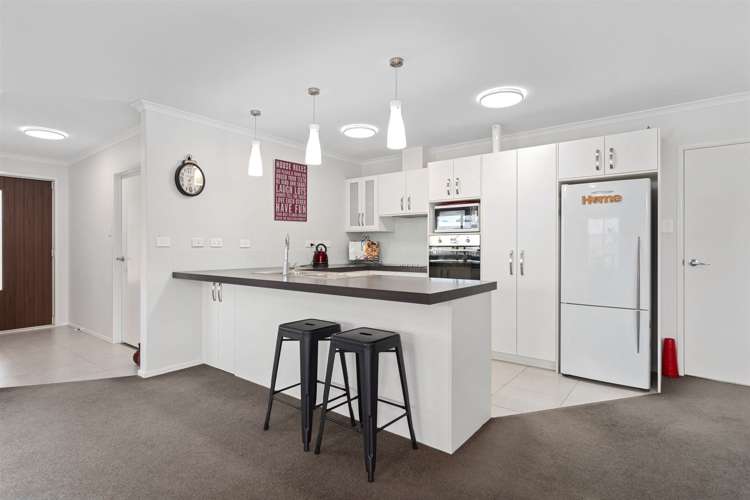 13 Dawn Parade Coastlands_8