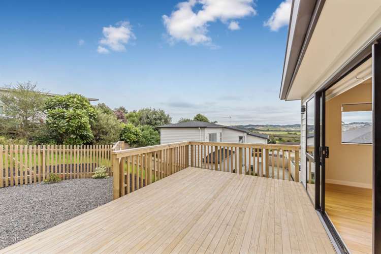 15 Bridget Court Red Beach_17